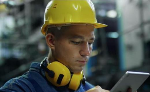 4G/5G、AI智能分析技術在安全帽使用原理